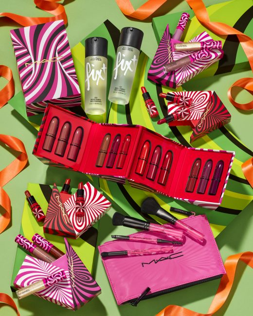 MAC FY22 HOLIDAY 49 NOAMKits RGB300 1