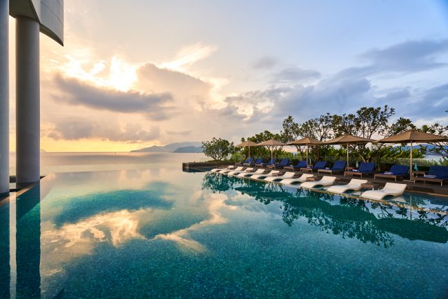 Marriott Bonvoy ra mắt ưu đãi mua 1 tặng 2 7 Sheraton Nah Trang