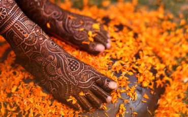 Henna, nghệ thuật vẽ hình đặc trưng của văn hóa Ấn Độ | Wanderlust Tips