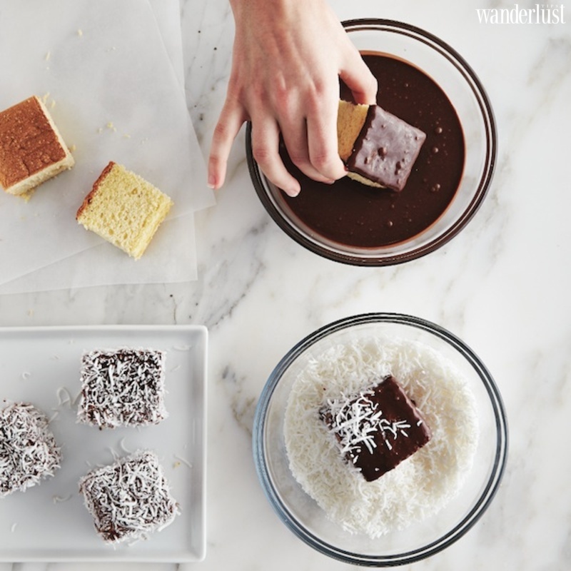 Bánh Lamington, tinh hoa ẩm thực Úc 10 Bánh Lamington, tinh hoa ẩm thực Úc | Wanderlust Tips