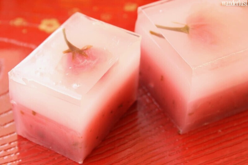 Những món đồ ngọt hấp dẫn từ hoa anh đào 19 Những món đồ ngọt hấp dẫn từ hoa anh đào - thức quà xuân của xứ Phù Tang | Wanderlust Tips