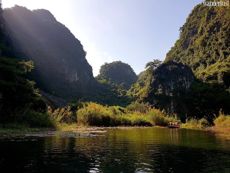 Khám phá một Thạch Bích - Thung Nắng nguyên sơ đầy mê hoặc 6 Theo nhịp chèo đò, khám phá một Thạch Bích - Thung Nắng nguyên sơ đầy mê hoặc | Wanderlust Tips