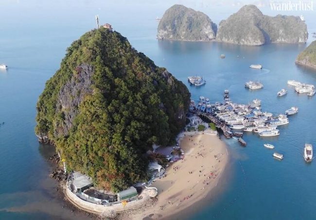 Dao titop hon ngoc xanh giua vinh ha long 3
