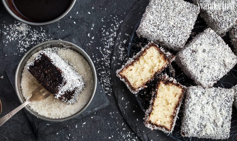Lamington, niềm tự hào của Australia và câu chuyện đằng sau chiếc bánh ngọt | Wanderlust Tips