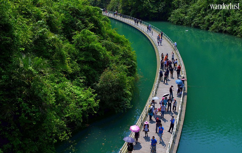 Chiêm ngưỡng con đường đi trên sông độc đáo tại Hồ Bắc | Wanderlust Tips