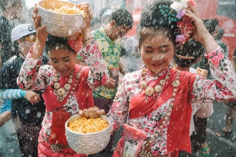 Đặc sắc lễ hội Songkran Thái Lan | Wanderlust Tips 