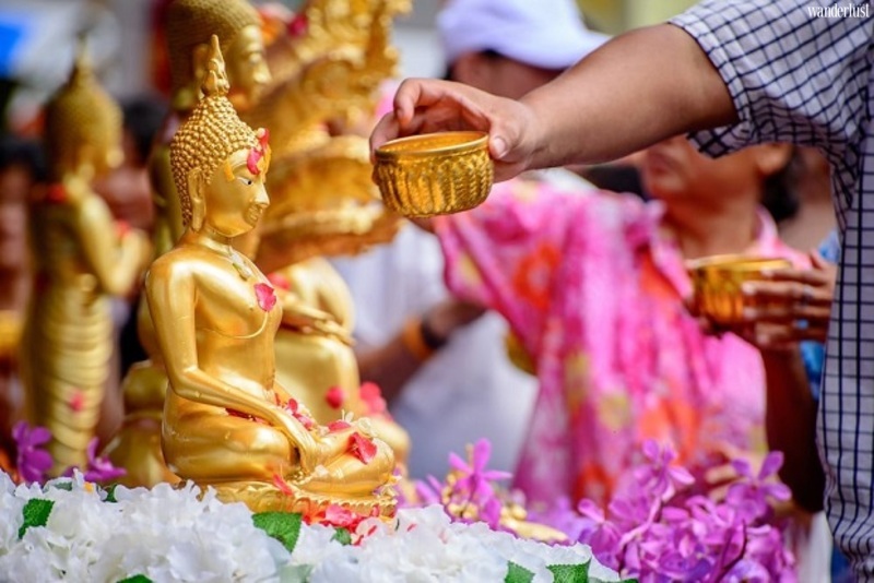 Đặc sắc lễ hội Songkran Thái Lan | Wanderlust Tips 