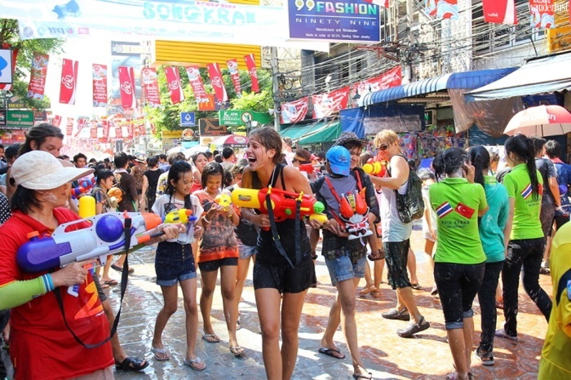 Đặc sắc lễ hội Songkran Thái Lan | Wanderlust Tips 