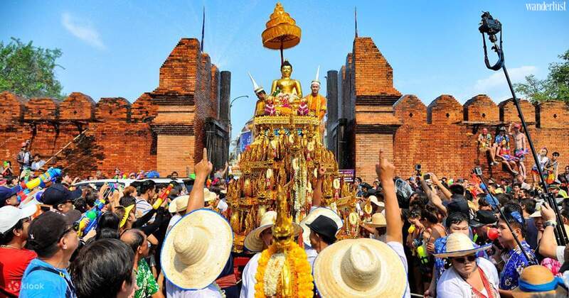 Đặc sắc lễ hội Songkran Thái Lan | Wanderlust Tips 