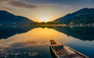 Hồ Dal, Ấn Độ - ngơ ngẩn trước vẻ đẹp tựa chốn thần tiên | Wanderlust Tips