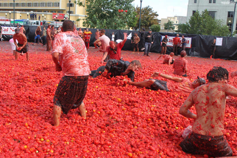 La Tomatina, độc đáo lễ hội ném cà chua Tây Ban Nha | Wanderlust Tips