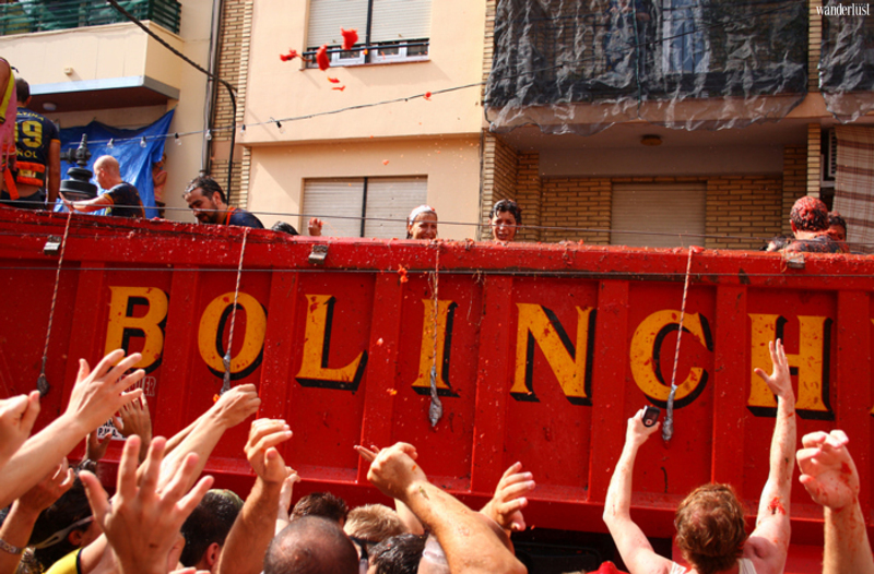 La Tomatina, độc đáo lễ hội ném cà chua Tây Ban Nha | Wanderlust Tips
