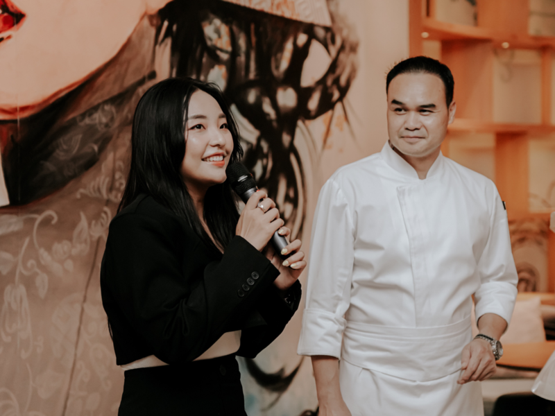 Nhà hàng Black Vinegar, khách sạn New World Sài Gòn quay trở lại với sự ra mắt của bếp trưởng Sam Liang 9 Nhà hàng Black Vinegar, khách sạn New World Sài Gòn quay trở lại với sự ra mắt của bếp trưởng Sam Liang | Wanderlust Tips