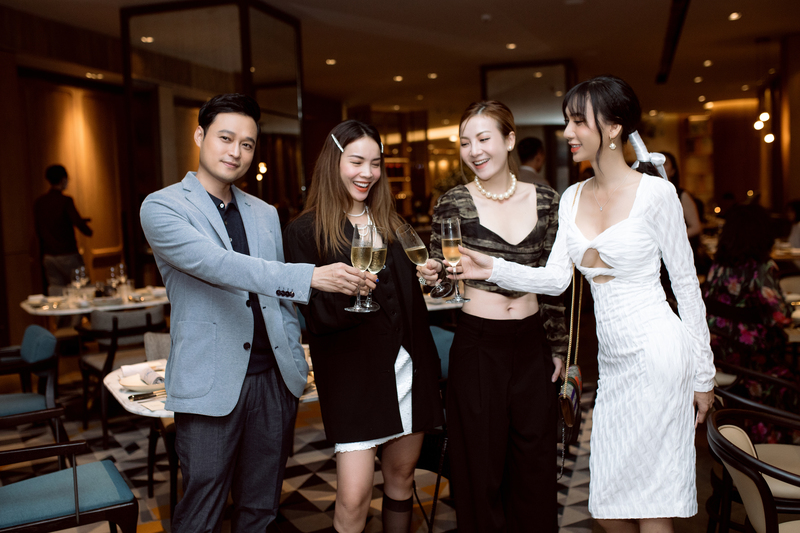 Nhà hàng Black Vinegar, khách sạn New World Sài Gòn quay trở lại với sự ra mắt của bếp trưởng Sam Liang 7 Nhà hàng Black Vinegar, khách sạn New World Sài Gòn quay trở lại với sự ra mắt của bếp trưởng Sam Liang | Wanderlust Tips