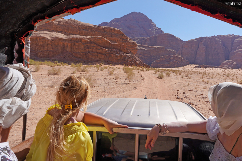 Khám phá thung lũng ánh trăng Wadi Rum, Jordan | Wanderlust Tips