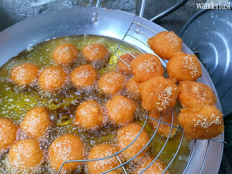 Bánh cam: được vinh danh trong top 30 món rán ngon nhất thế giới 6 Bánh cam: được vinh danh trong top 30 món rán ngon nhất thế giới | Wanderlust Tips
