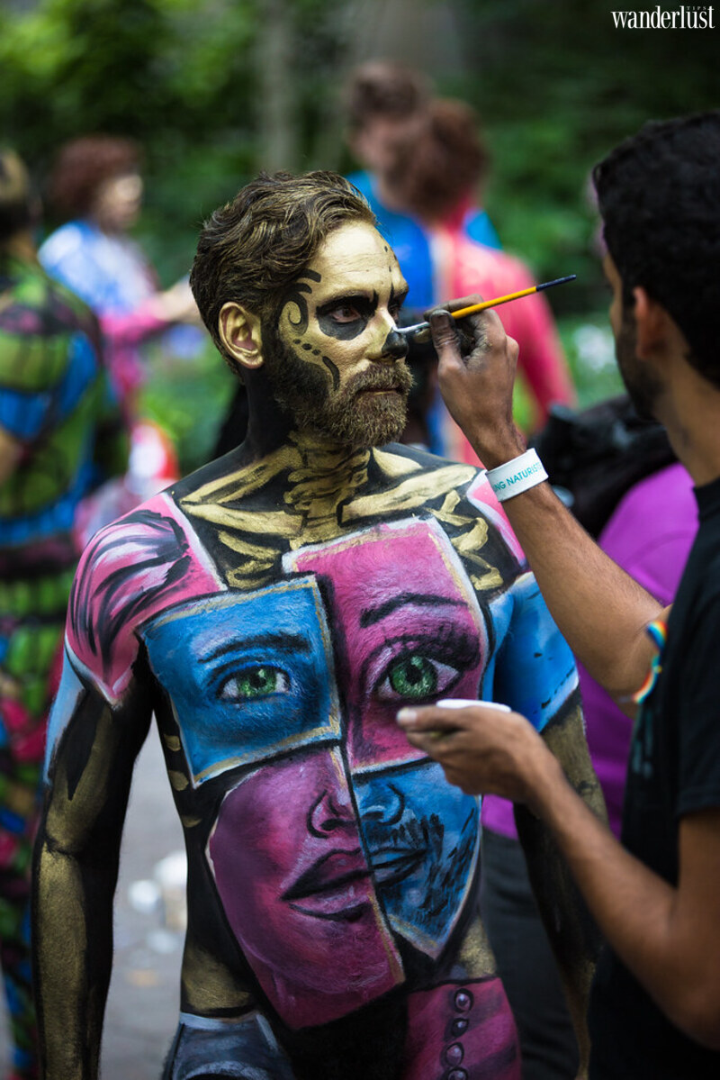 Đặc sắc lễ hội Bodypainting, Áo 11 Đặc sắc lễ hội Bodypainting, Áo | Wanderlust Tips