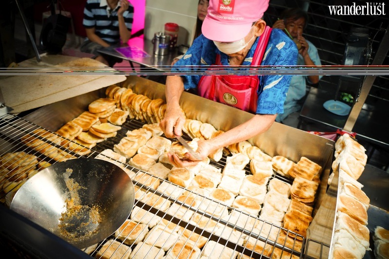 Lên lịch khám phá thánh địa ẩm thực Bangkok hè này 15 Lên lịch khám phá thánh địa ẩm thực Bangkok hè này | Wanderlust Tips
