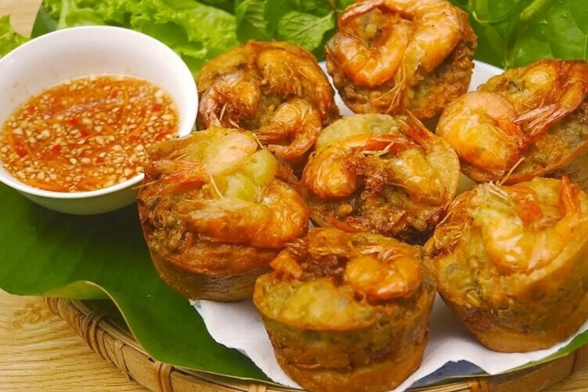 Những loại bánh truyền thống của người Khmer Nam Bộ 7 banh-cong-banh-truyen-thong-Khmer-Nam-bo