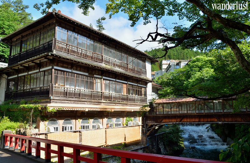 6 địa điểm ở Nhật Bản "bước ra" từ Spirited Away 6 6 địa điểm ở Nhật Bản "bước ra" từ Spirited Away | Wanderlust Tips