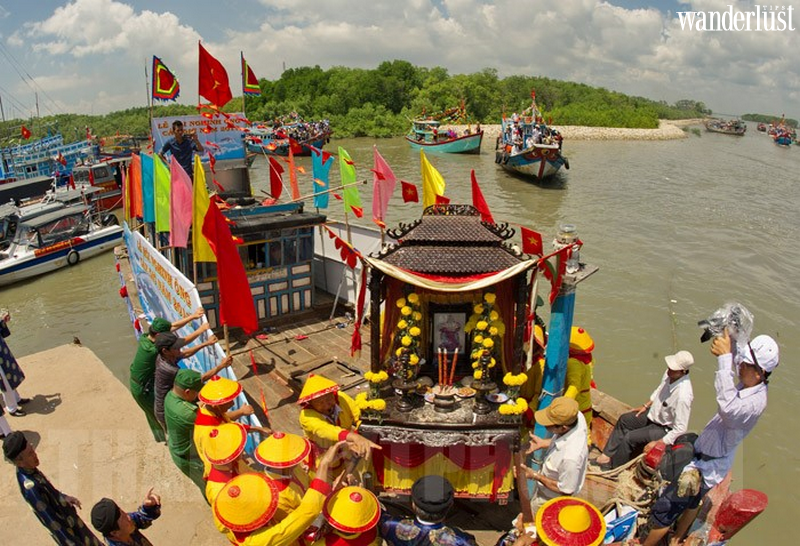 Lễ hội Nghinh Ông: di sản trăm năm của người dân biển Việt Nam 15 Khám phá lễ hội Nghinh ông của người dân miền biển Việt Nam | Wanderlust Tips
