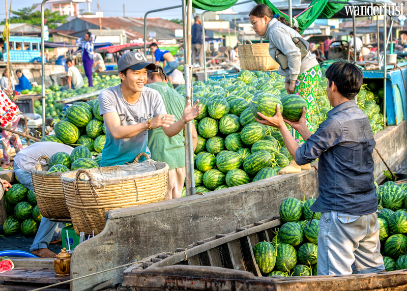 Văn hóa chợ nổi: Nét đặc trưng ở miền Tây Nam Bộ 8 Văn hóa chợ nổi - nét đặc trưng ở miền Tây Nam Bộ | Wanderlust Tips