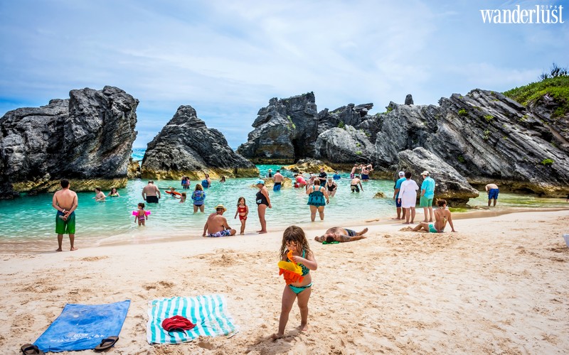 Thiên đường Horseshoe bên rìa Tam giác quỷ Bermuda | Wanderlust Tips 
