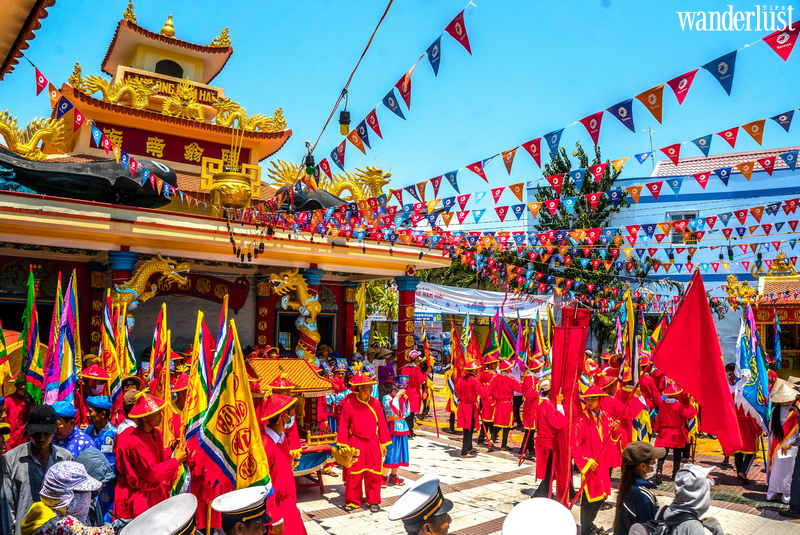 Lễ hội Nghinh Ông: di sản trăm năm của người dân biển Việt Nam 12 Khám phá lễ hội Nghinh ông của người dân miền biển Việt Nam | Wanderlust Tips