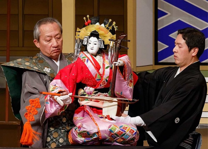 Bunraku: Nghệ thuật múa rối đặc sắc của Nhật Bản 5 nghe thuat mua roi Bunraku tai nhat ban 01