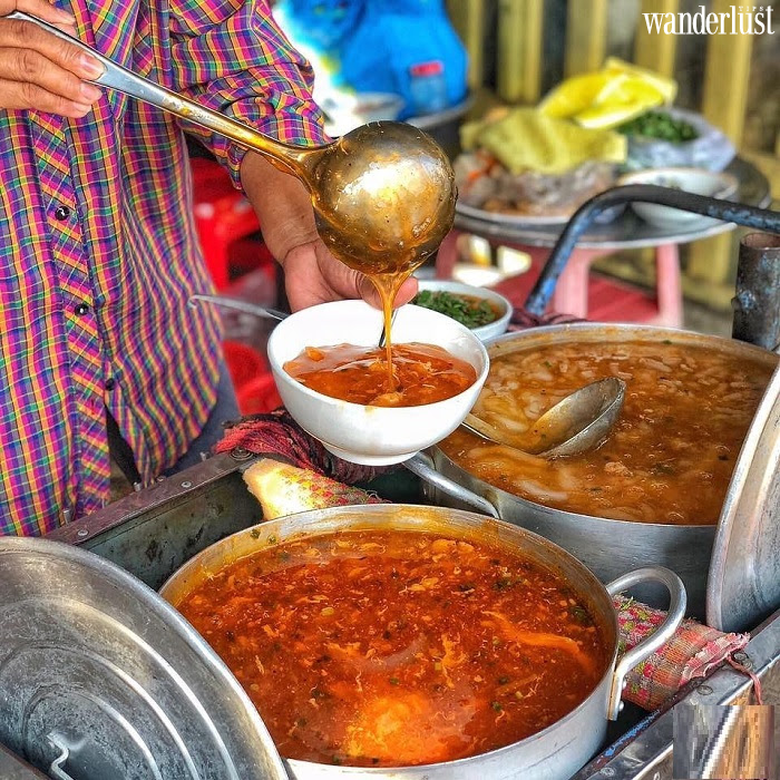 Bánh canh Nam Phổ: Món ăn "quốc hồn quốc túy" của người dân xứ Huế 5 Bánh canh Nam Phổ: món ăn "quốc hồn quốc túy" của người dân xứ Huế | Wanderlust Tips