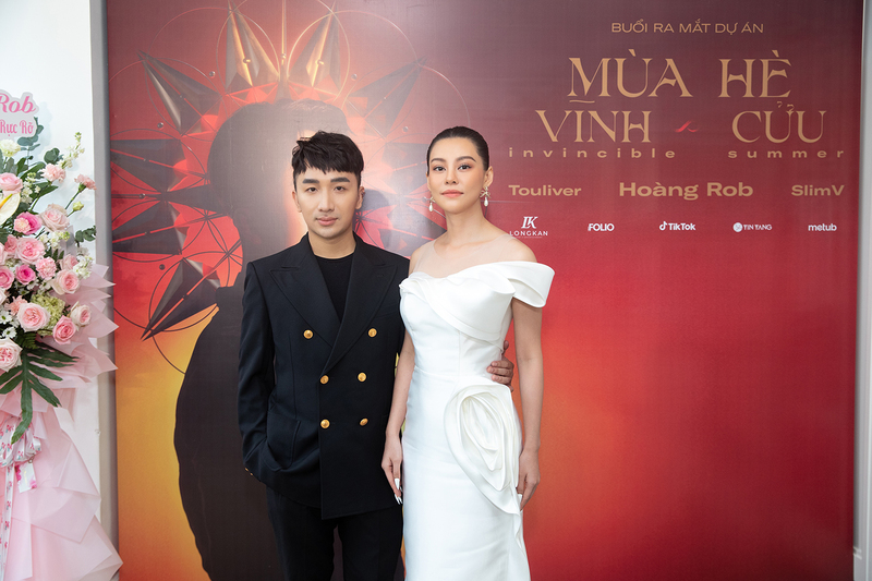 Hoàng Rob công bố dự án âm nhạc Mùa Hè Vĩnh Cửu, kết hợp cùng Hoàng Touliver và SlimV 22 Hoàng Rob công bố dự án âm nhạc Mùa Hè Vĩnh Cửu, kết hợp cùng Hoàng Touliver và SlimV | Wanderlust Tips
