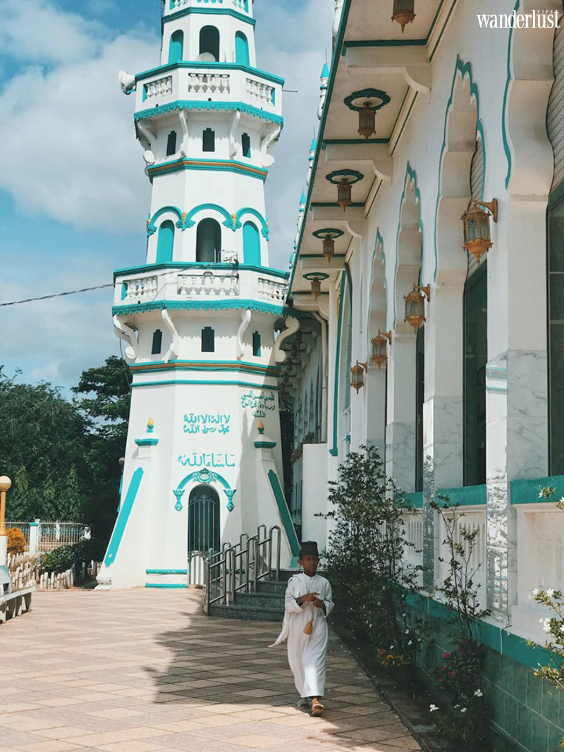 Những Thánh Đường Hồi giáo đẹp mê hồn ở An Giang 12 Những Thánh Đường Hồi giáo đẹp mê hồn ở An Giang | Wanderlust Tips