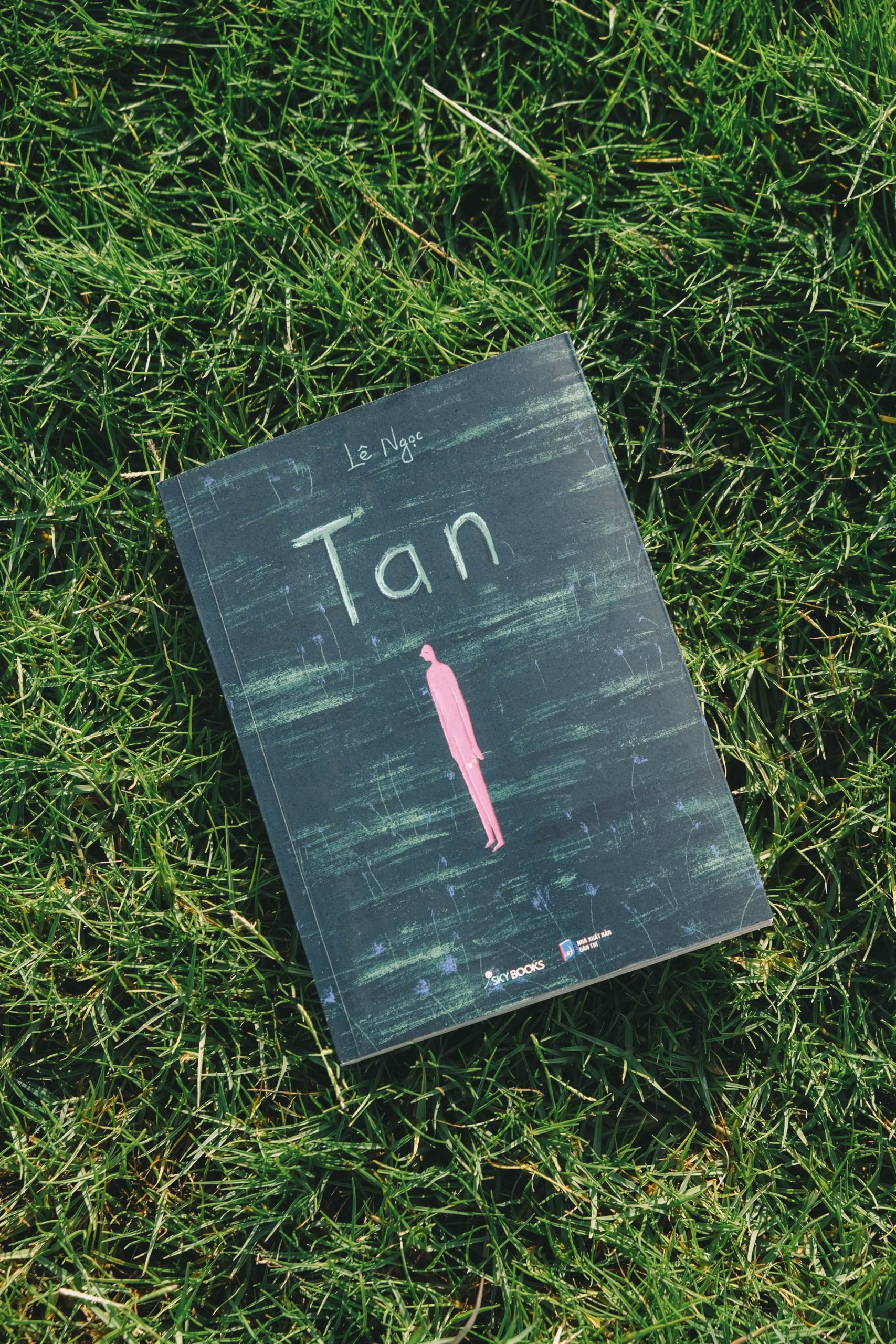 Ra mắt sách “Tan” – Tác giả Lê Ngọc | Wanderlust Tips