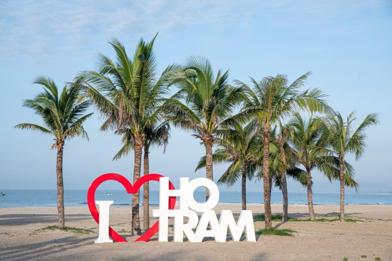 Hamptons Plaza - Mảnh ghép độc đáo giúp tăng sức bật du lịch Hồ Tràm | Wanderlust Tips 