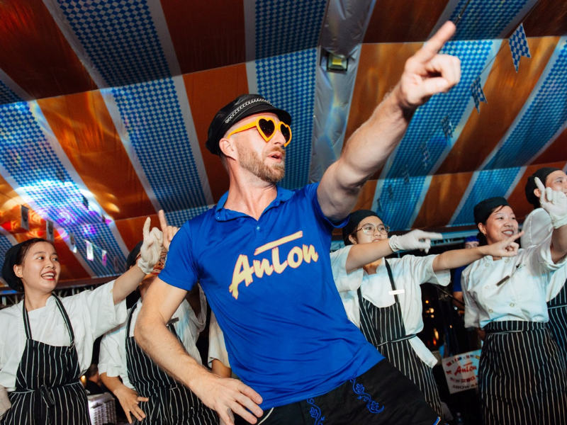 Oktoberfest Vietnam 2022: Tưng bừng tuần lễ văn hóa Đức tại TPHCM và Hà Nội 5 Oktoberfest Vietnam 2022: Tưng bừng tuần lễ ẩm thực và văn hóa Đức tại TPHCM và Hà Nội | Wanderlust Tips