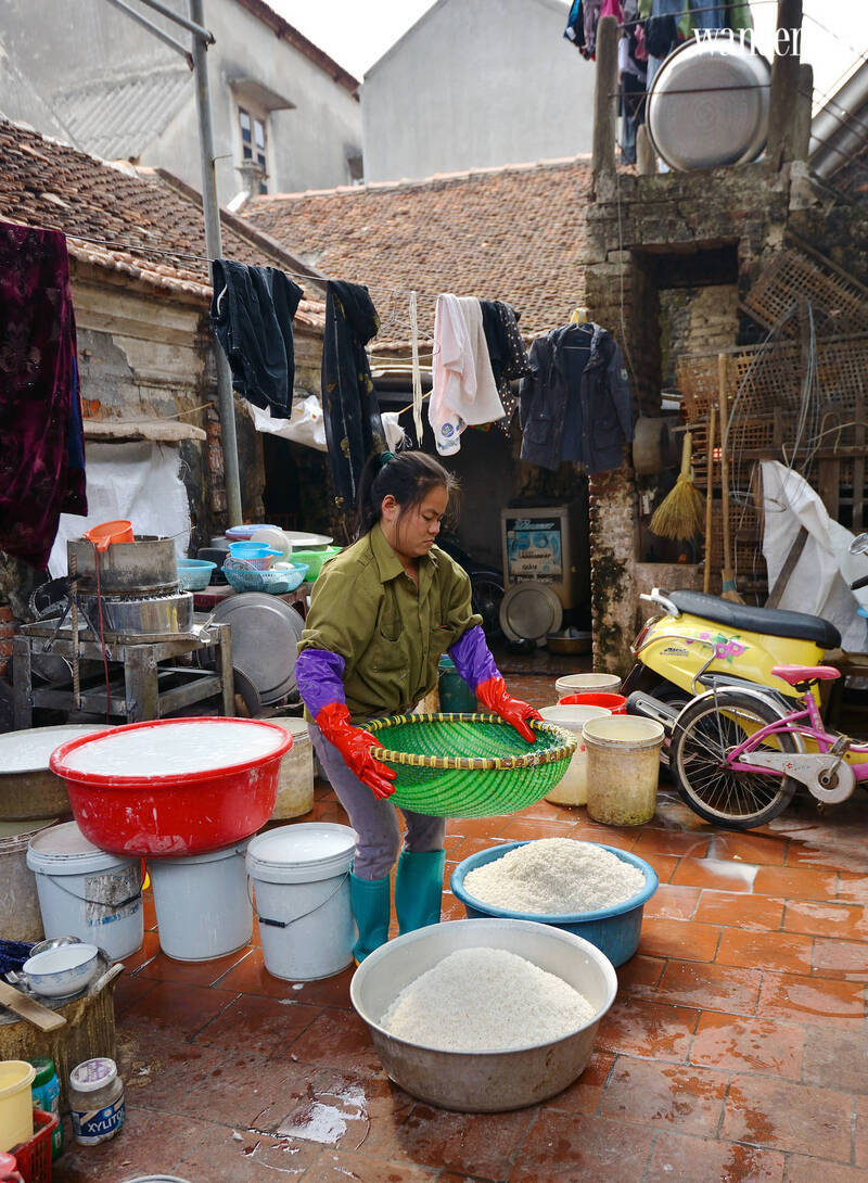 Làng bánh đa nem Thổ Hà | Wanderlust Tips 