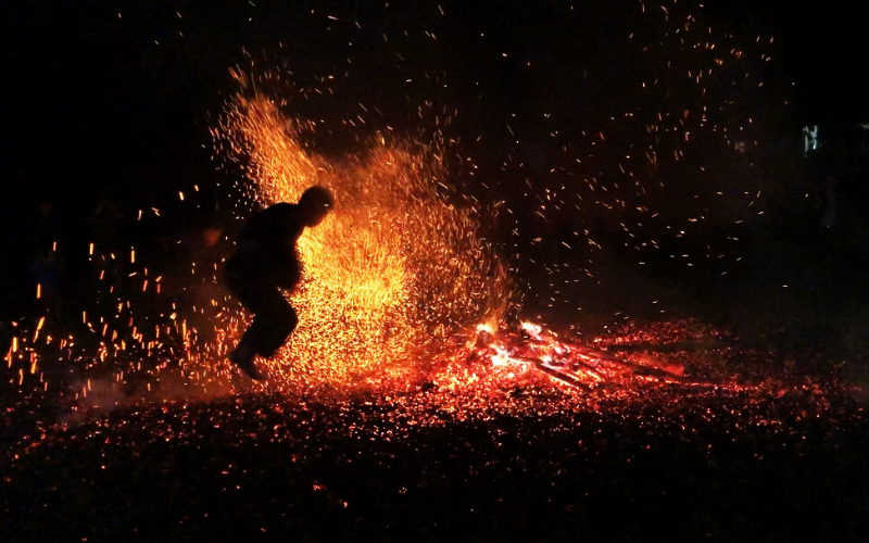 Nhảy lửa mùa xuân: Văn hóa vùng cao