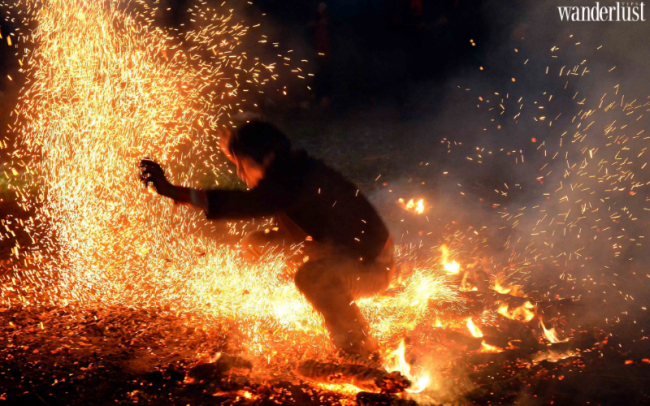 Nhảy lửa mùa xuân: Văn hóa vùng cao 6 Tục Nhảy lửa mùa xuân - văn hóa vùng cao