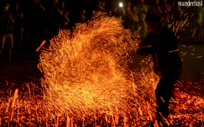 Nhảy lửa mùa xuân: Văn hóa vùng cao 8 Tục Nhảy lửa mùa xuân - văn hóa vùng cao