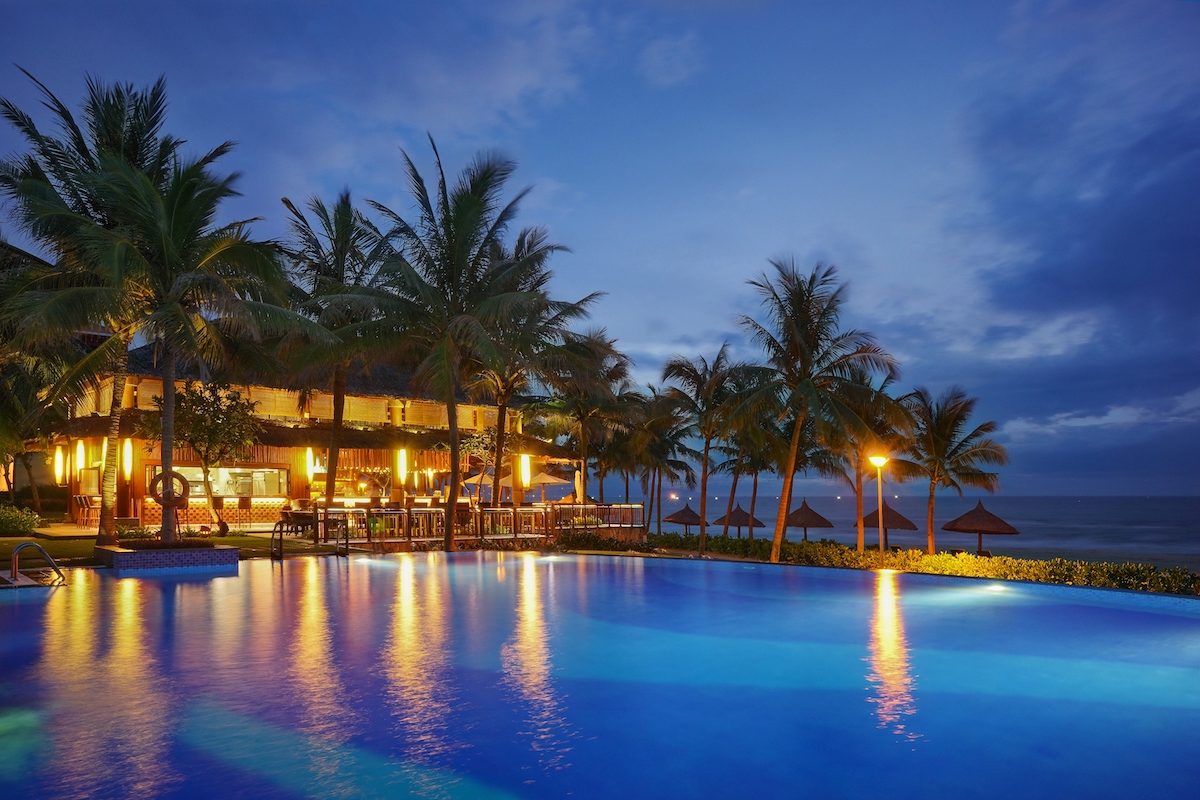 Danang Marriott Resort & Spa ra mắt đại tiệc hải sản tươi sống và cắt cá ngừ đại dương