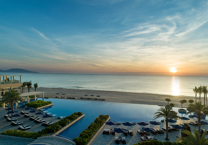 SHE DADSI pool sunrise