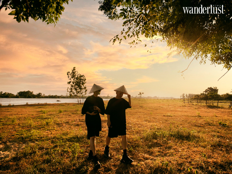 wanderlusttips theo chan 2 travelbloggers vungocson kham pha diem den doc la o quang nam 2