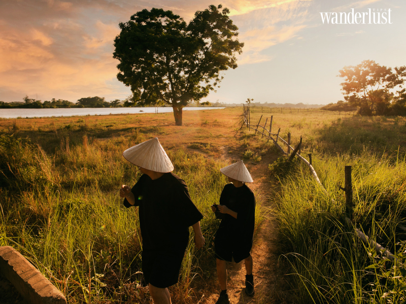 wanderlusttips theo chan 2 travelbloggers vungocson kham pha diem den doc la o quang nam 6