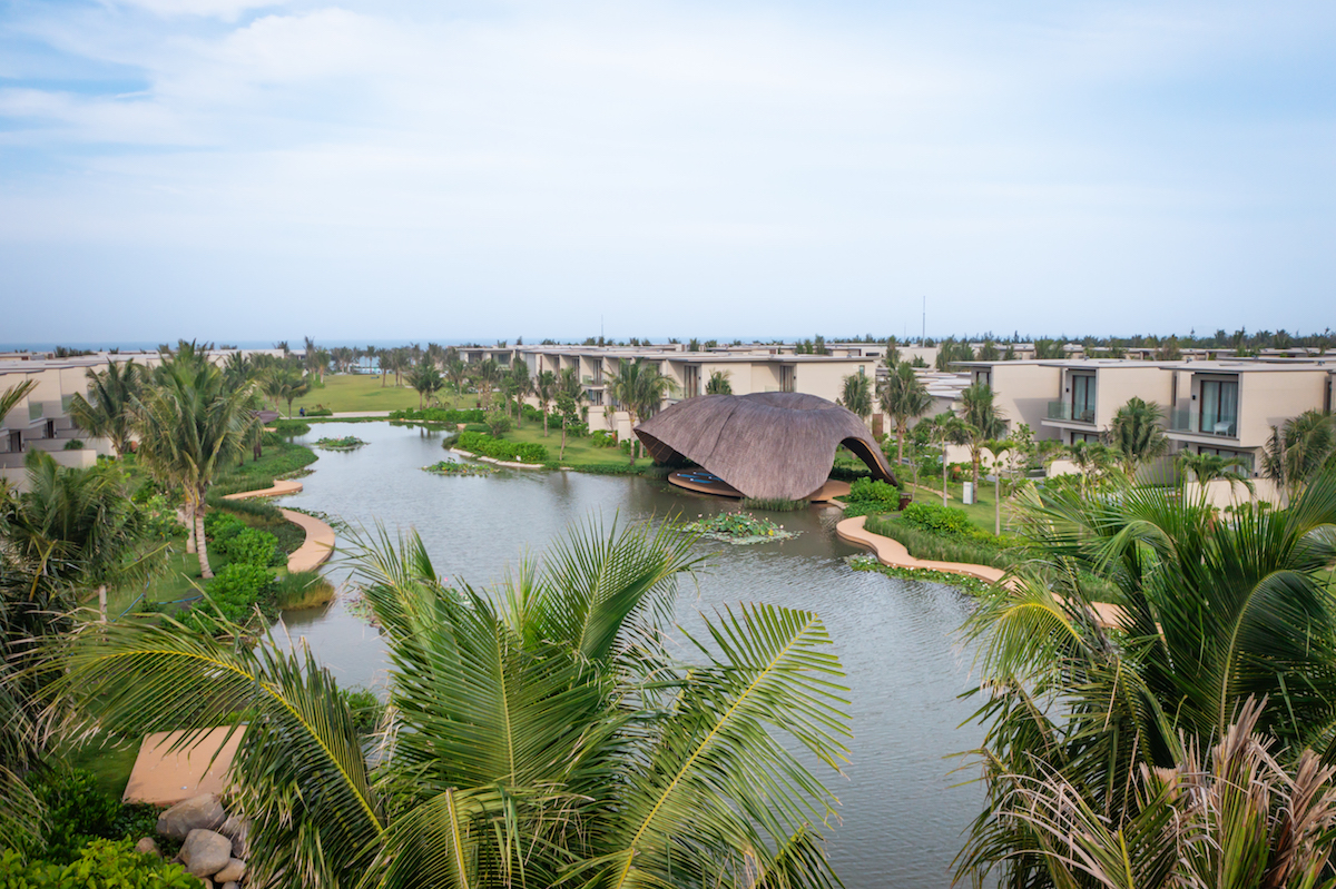 4. Net dep binh yen cua The Ocean Resort Quy Nhon Thien duong nghi duong ven bien mien Trung