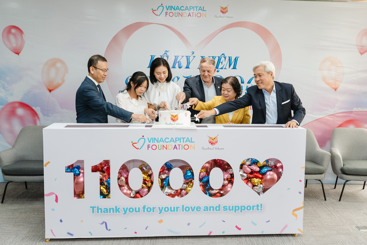 Nhịp tim Việt Nam kỉ niệm cột mốc chữa lành 11.000 trái tim 6 Trải qua hành trình 18 năm, chương trình Nhịp tim Việt Nam của tổ chức VinaCapital Foundation (VCF) đã đạt được cột mốc cứu sống 11.000 em nhỏ mắc bệnh tim...