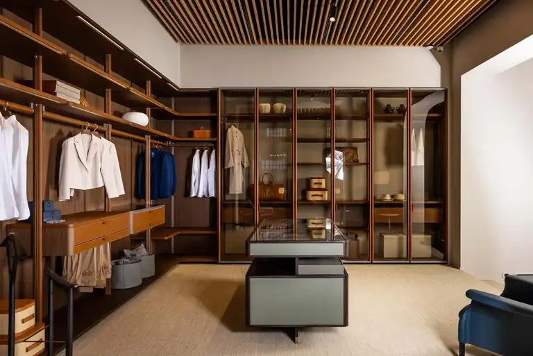 Poltrona Frau ra mat bo suu tap moi The Five Seasons