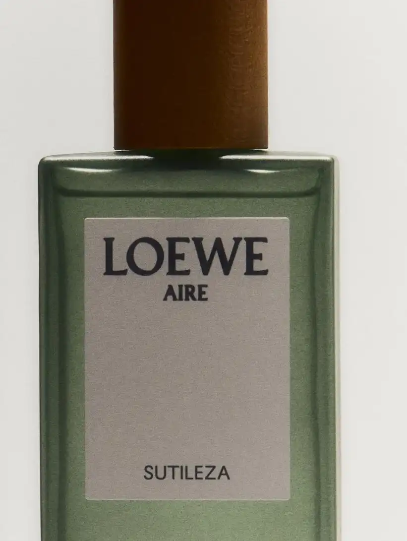 LOEWE-Aire-Sutileza-nuoc-hoa