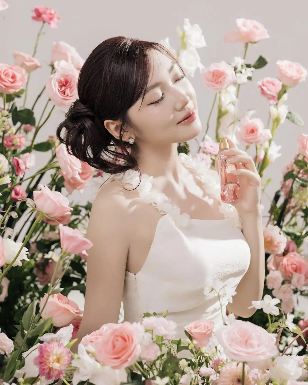 Creed Eladaria & Chloe Nguyen: Bản giao hưởng của hương thơm và khí chất 6 Creed-Eladaria-Chloe-Nguyen-ban-giao-huong-cua-huong-thom-va-khi-chat