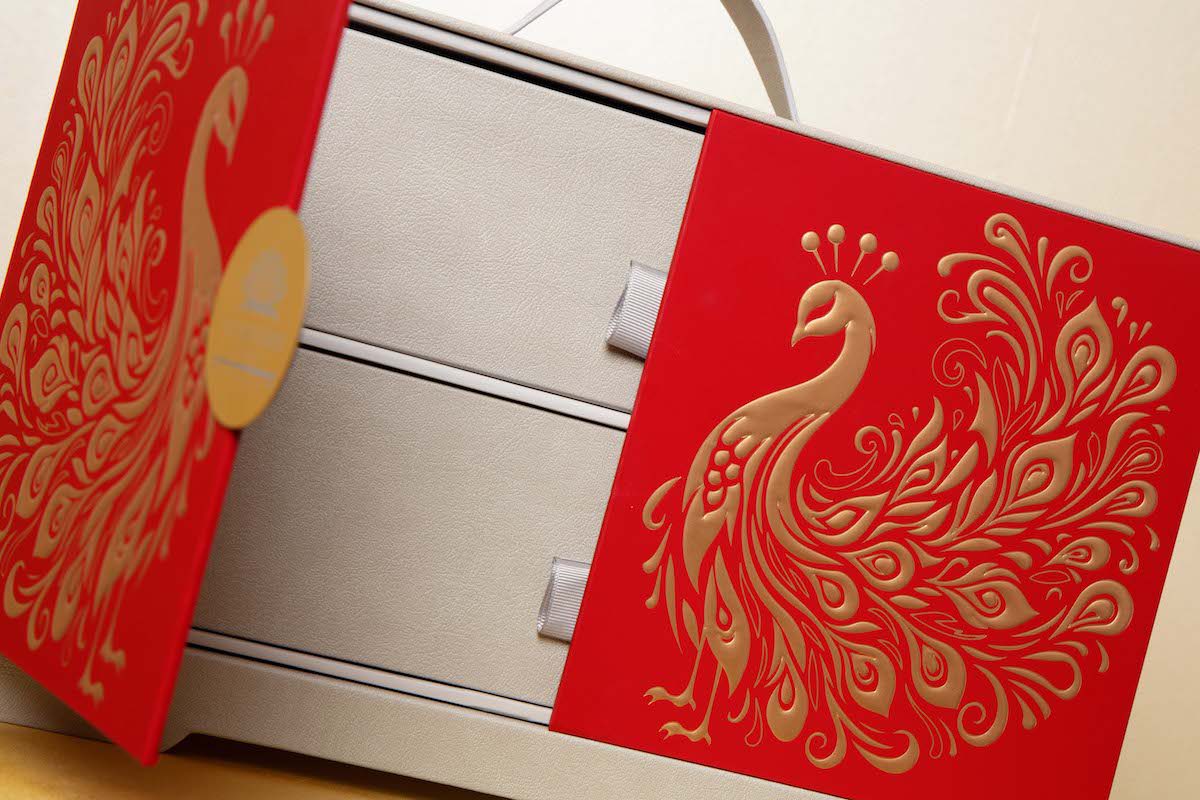 The Reverie Saigon: Chào đón mùa lễ hội cùng bộ sưu tập quà tặng “Kim Bảo Tước” biểu tượng của Phú Quý và may mắn