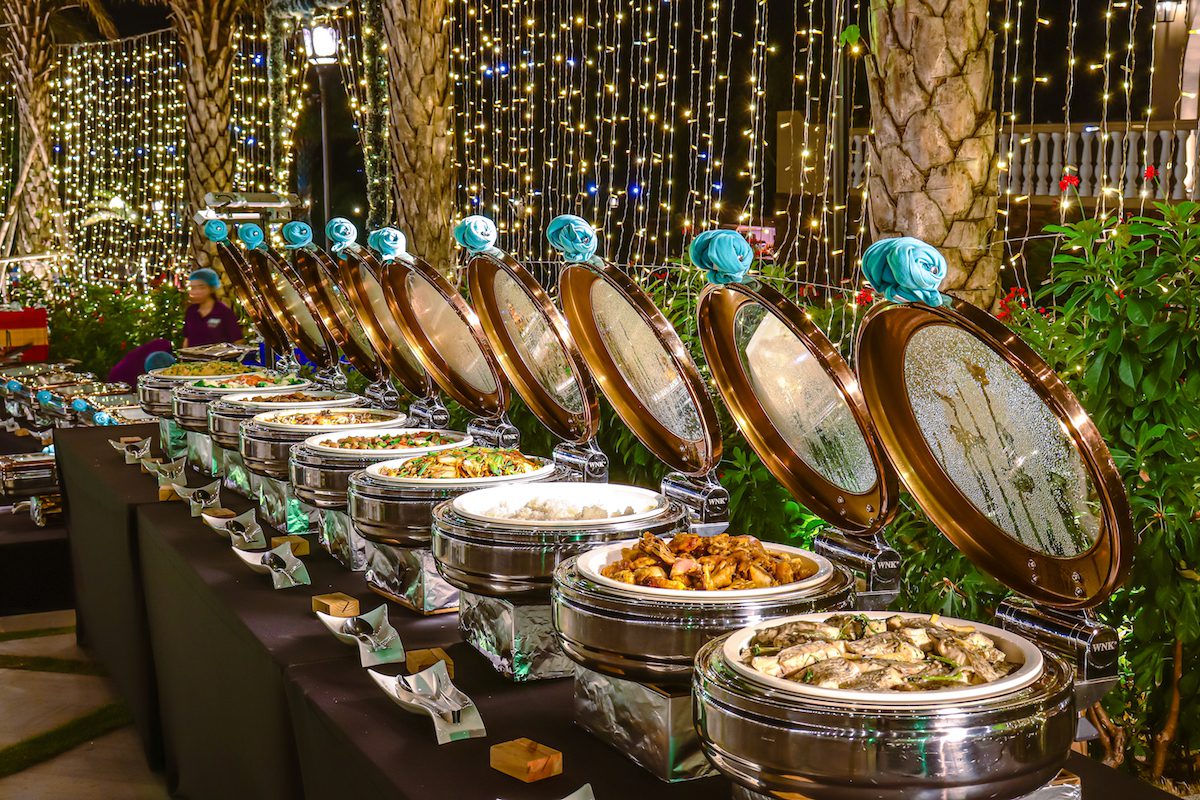 La Fiesta Mirage Thap sang le hoi dieu ky tai Centara Mirage Resort Mui Ne 2